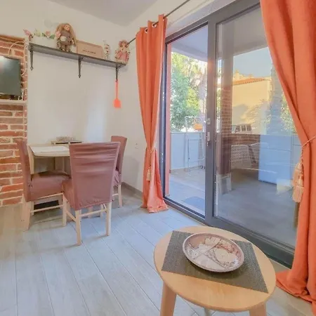 Studio Fur 2 Personen Ca 28 Qm In Novigrad, Istrien Istrische Riviera