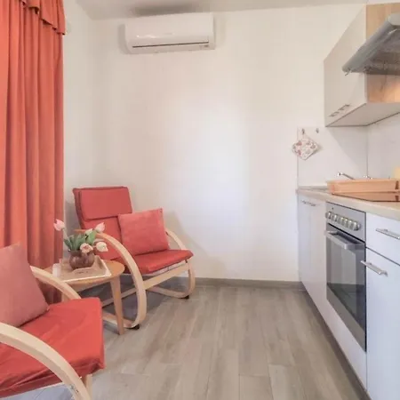 Studio Fur 2 Personen Ca 28 Qm In Novigrad, Istrien Istrische Riviera Апартаменты *